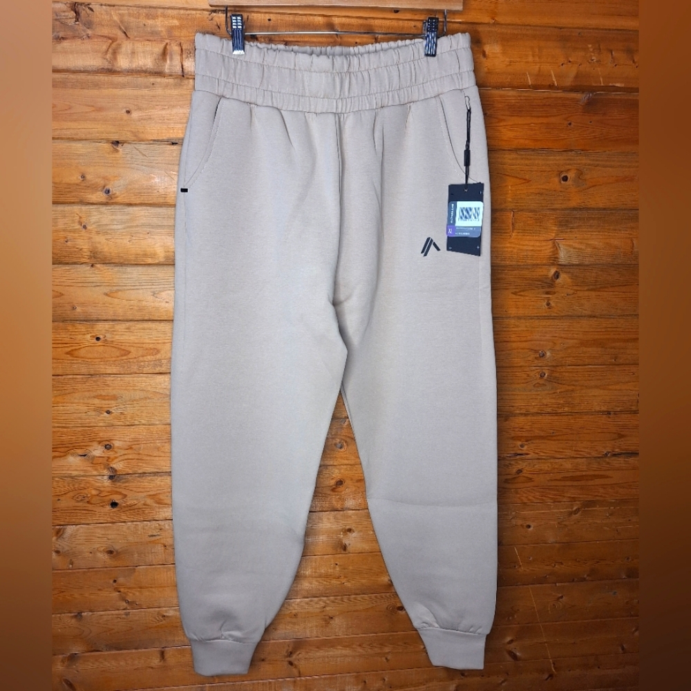 ❤️ New Alphalete Tan Joggers Soft Sweatpants Relaxed Fit Size XL